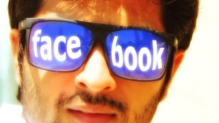 Facebookサングラス