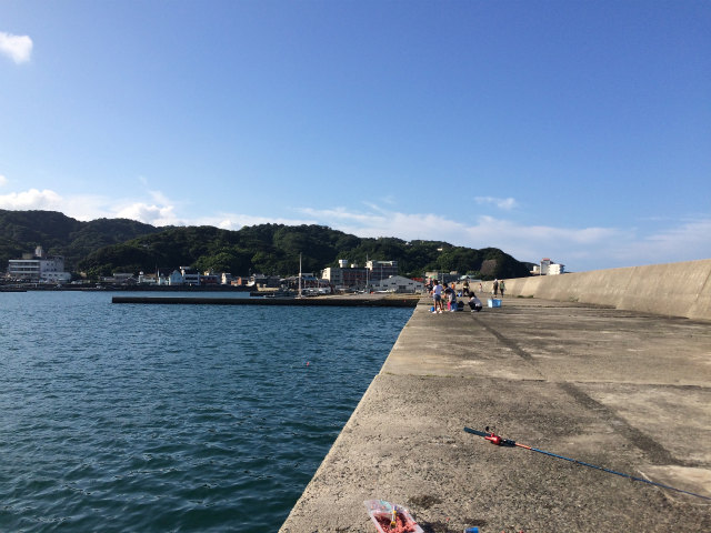 加太の漁港