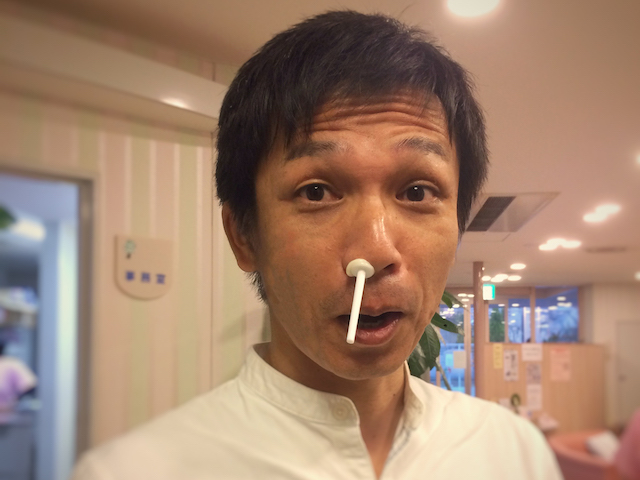 うえせい鼻毛抜き挑戦