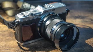 OLYMPUS E-P5