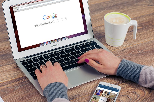 Googleで検索する人