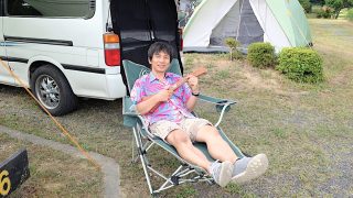 キャンプ場でウクレレ